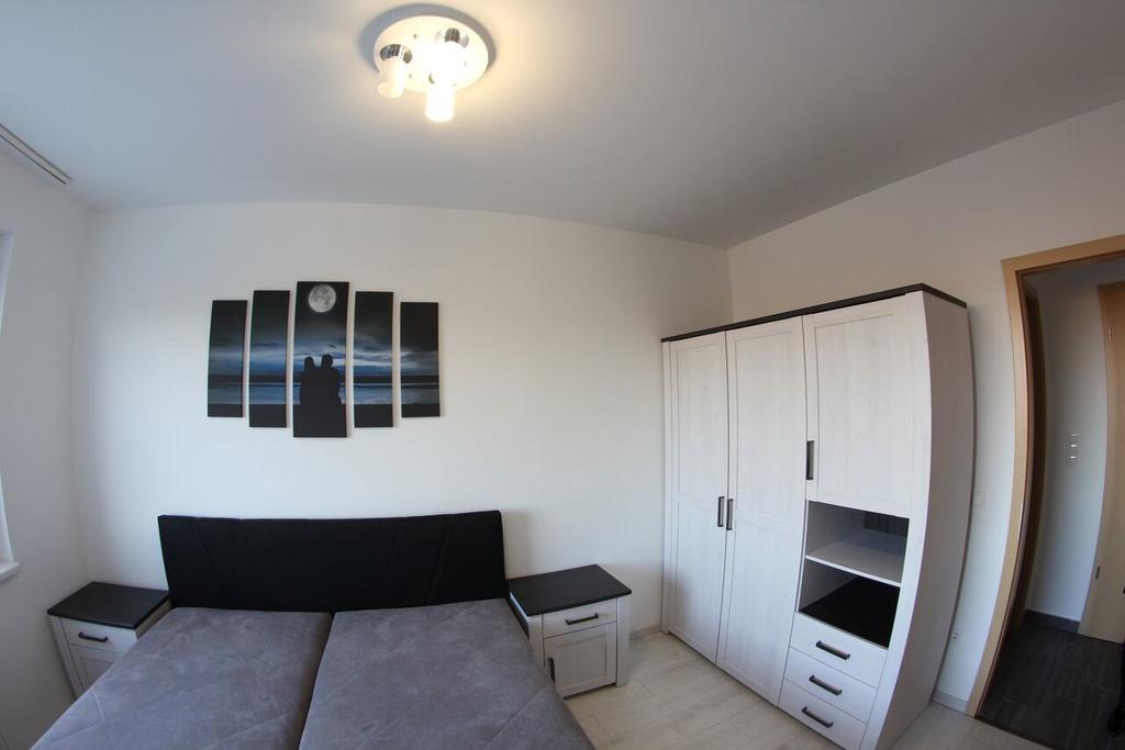 Urban Apartman Apartment Miskolc Bagian luar foto